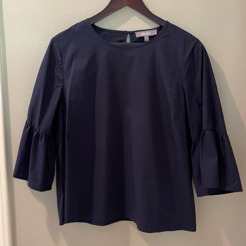 Navy, cotton 3/4 length ruffled sleeve top Size L